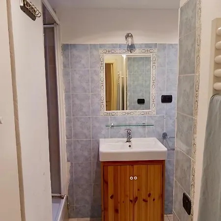 S286 - Sirolo, Bilocale In Zona Tranquilla アパート シローロ
